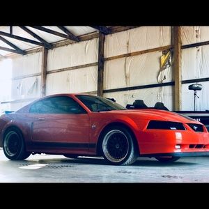 Meet your Posher, Derek